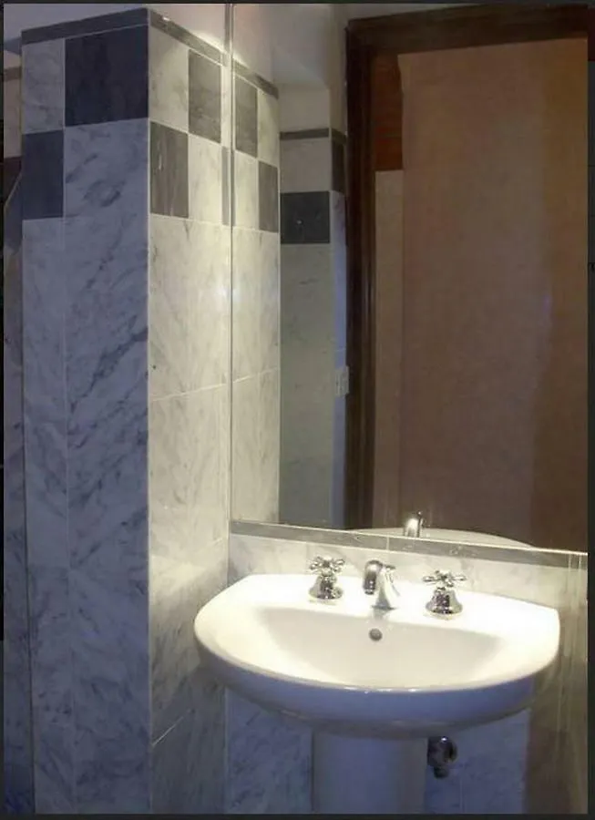 Apartment Romantico Balcone In Centro Florence
